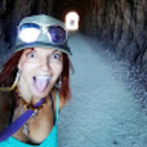 Meet your Posher, Yvette